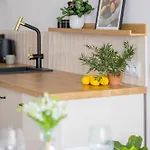 Chmielna Dla 3 Osób Centrum Warszawy By Renters Apartamento Varsovia