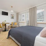 Chmielna Dla 3 Osób Centrum Warszawy By Renters Varsovia